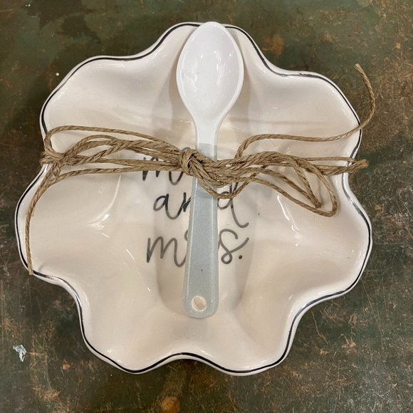 Mr. & Mrs. Wedding Candy Dish w/Spoon. NWT - Picture 2 of 5